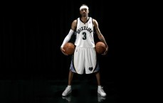 【开云综合服务】末节追分未果，詹姆斯空砍23+5+6正负值负七，湖人客场憾负勇士