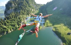 开云品牌-洛城德比巅峰对决，小卡哈登联手快船首发硬撼湖人东契奇詹姆斯